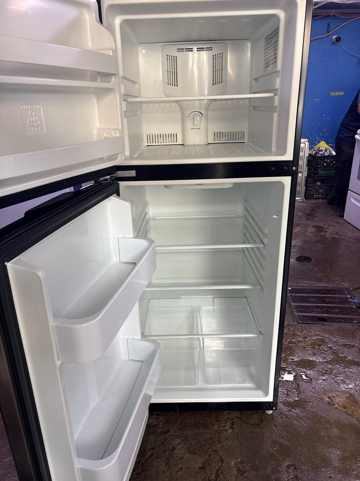 frigo gris AB012