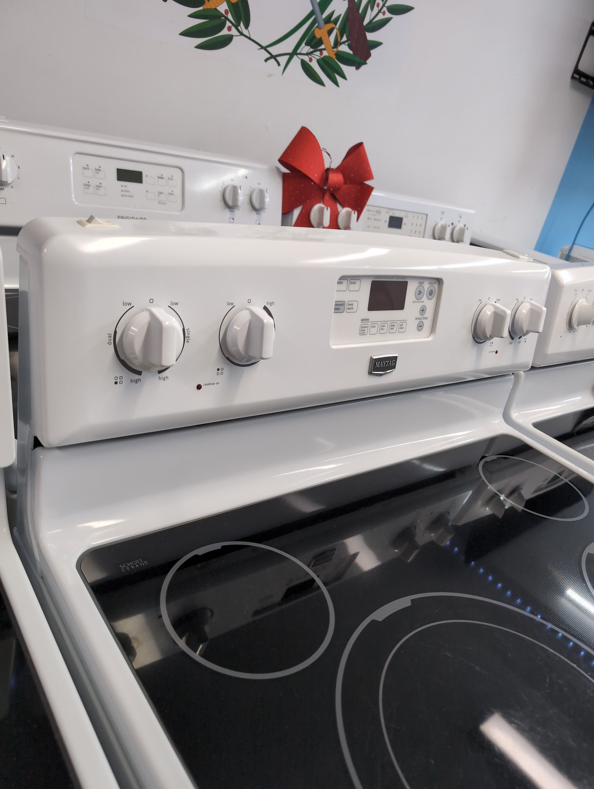 Cocina MAYTAG (C0002)