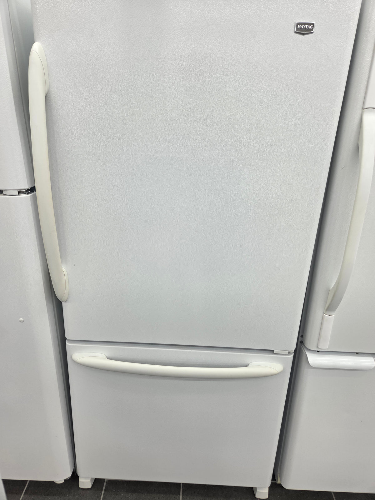 Refrigerador maytag (DG33)