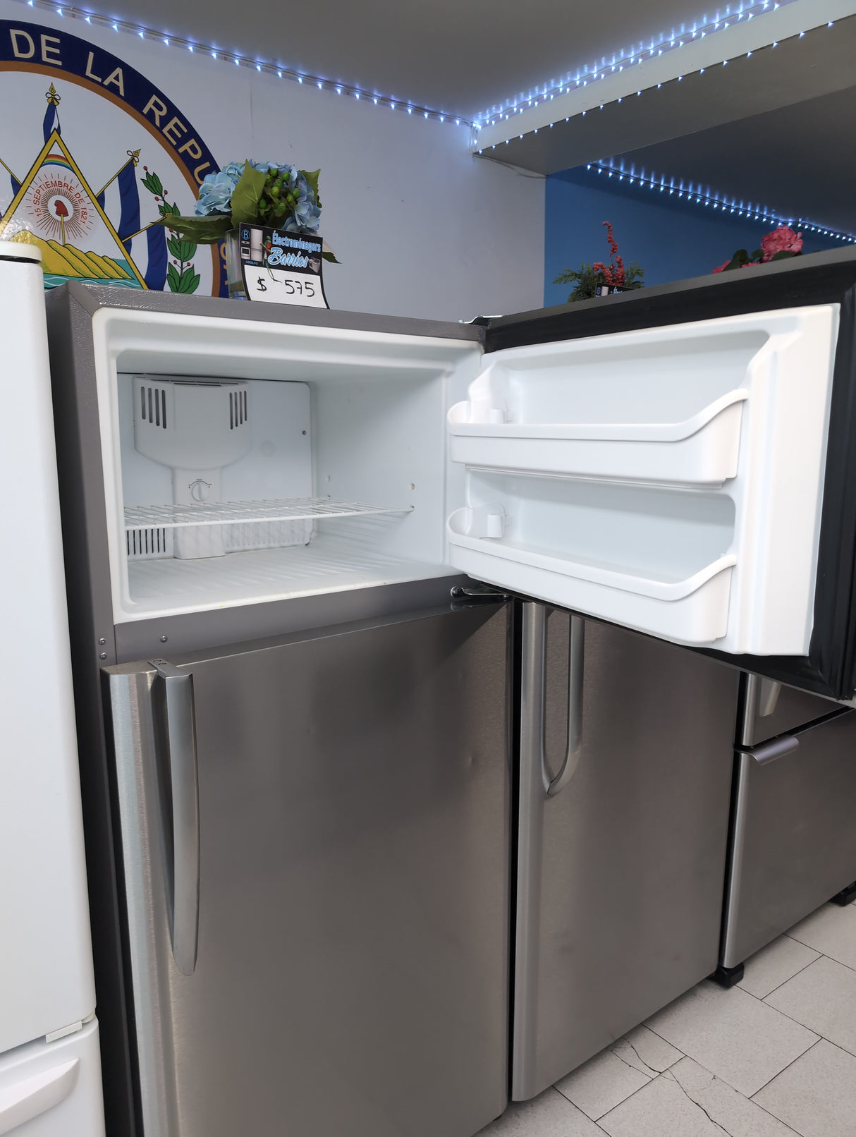 Refrigerador FRIGIDAIRE stainless steel (R0004)
