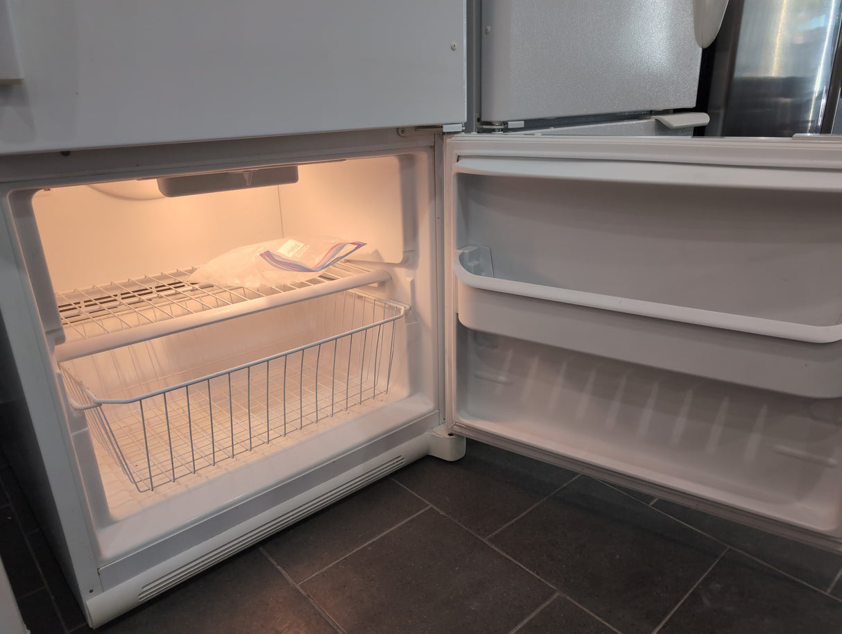 Refrigerador WHIRLPOOL (R0012)