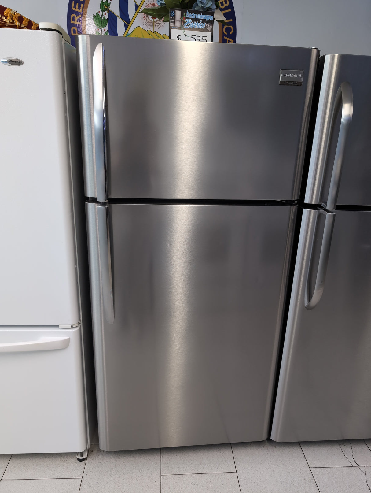 Refrigerador FRIGIDAIRE stainless steel (R0004)