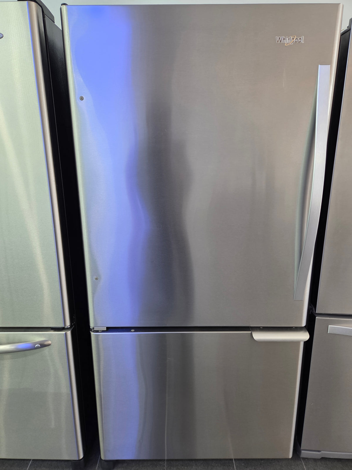 Refrigerador whirlpool (DG22)