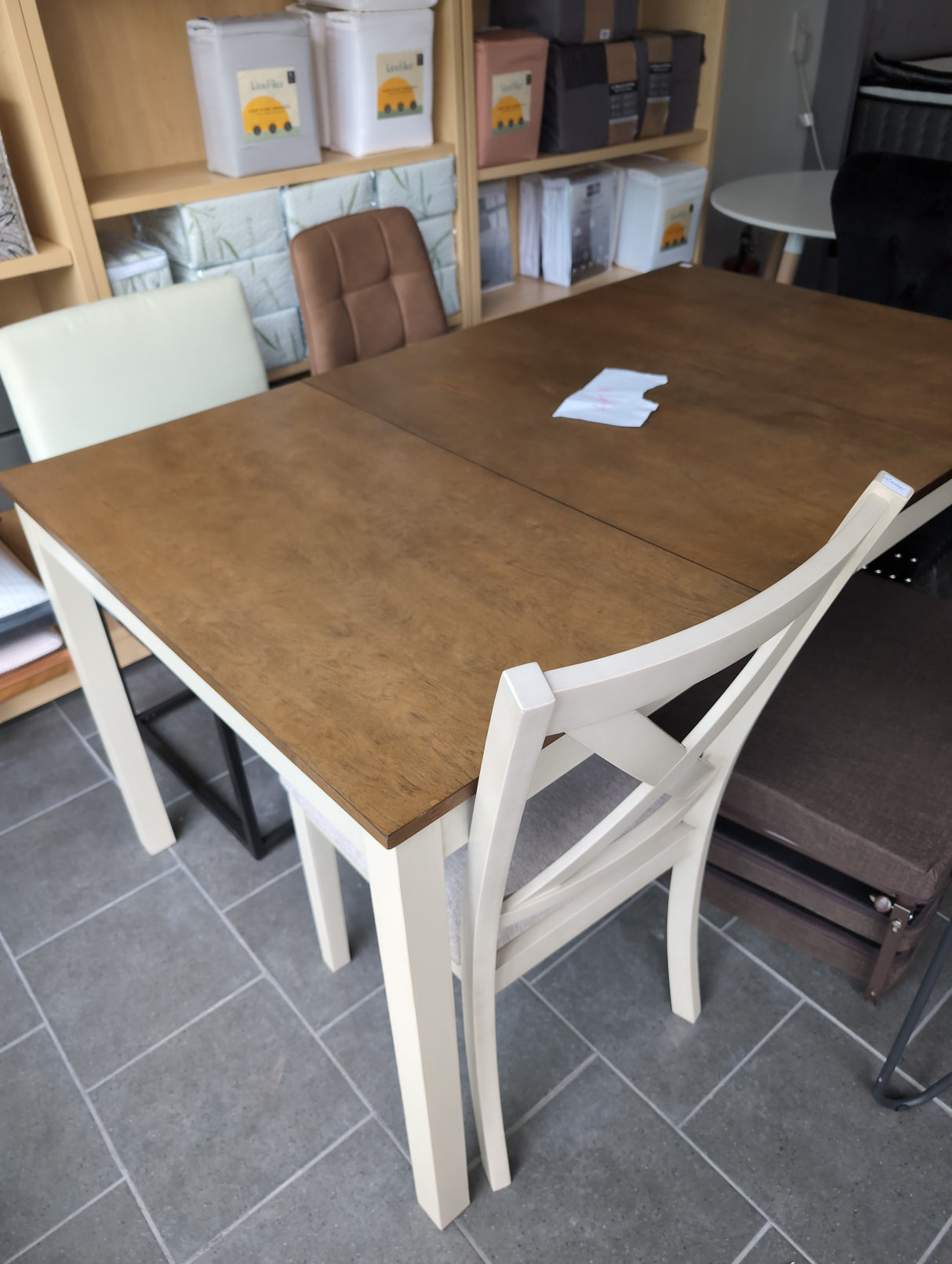 Mesa blanca 5 sillas (lz0051)