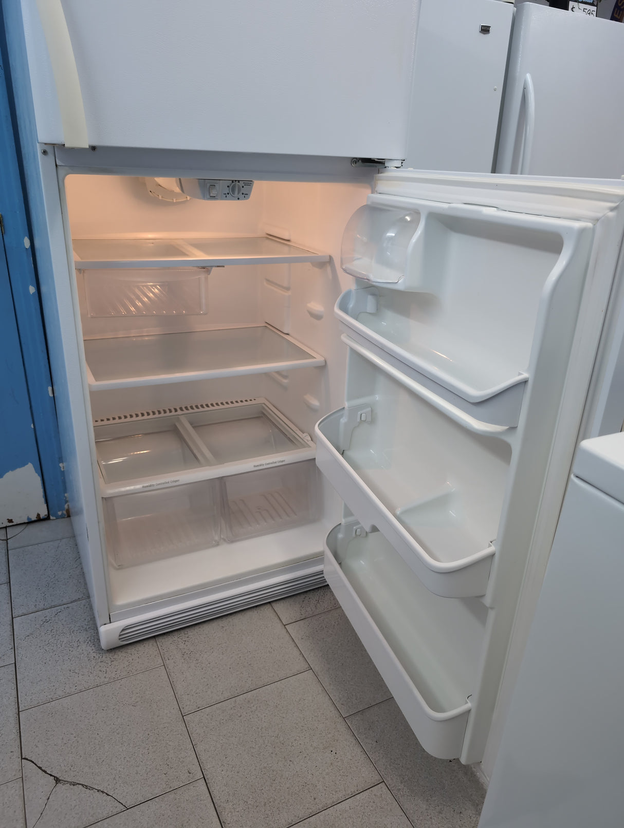 Refrigerador FRIGIDAIRE (R0008)