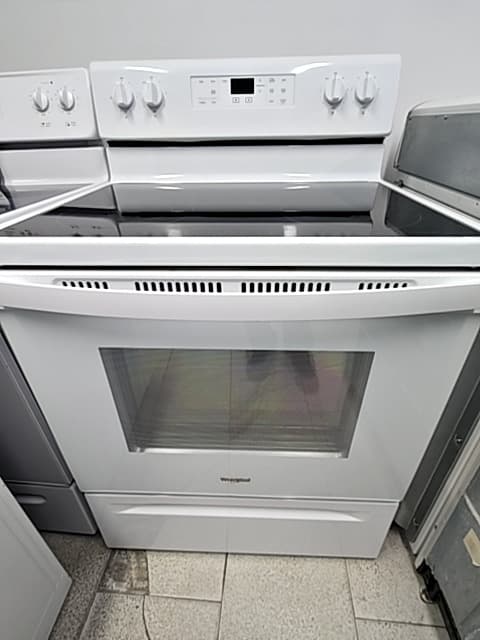 Whirlpool 30" Estufa eléctrica de vidrio Blanco - Estufa Reacondicionado
