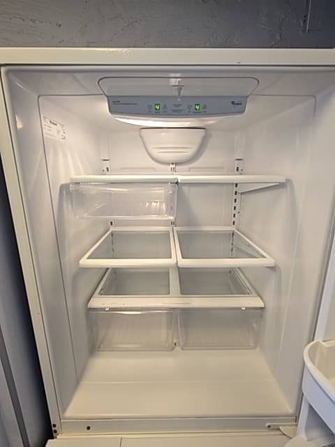 30" Bottom Freezer Refrigerator White - Refurbished 2