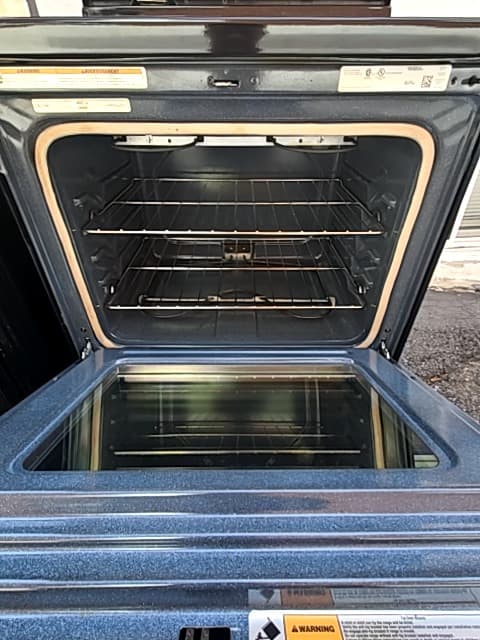 Amana 30" Estufa eléctrica de vidrio Plateado - Estufa Reacondicionado 3