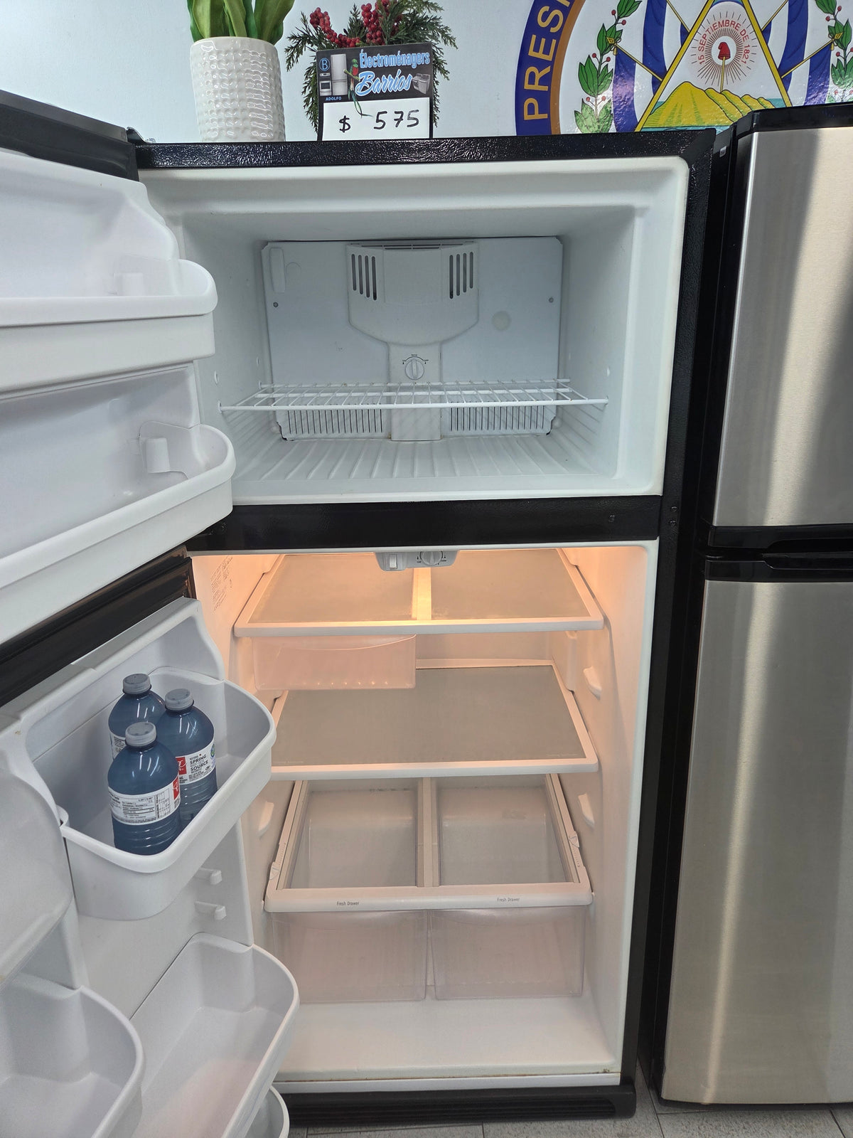 Refrigerador frigidaire Gallery (DG09)