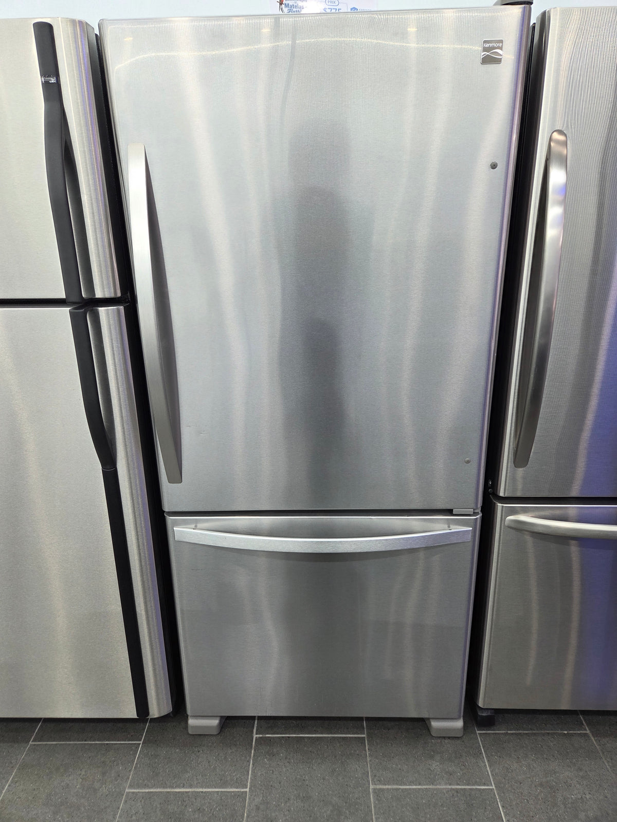 Refrigerador kenmore (DG25)